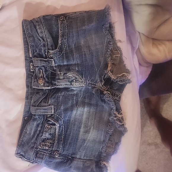 Miss Me shorts size 26 waist - Picture 2 of 2